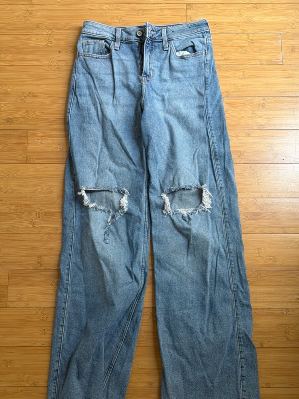 Hollister High-Rise Vintage Baggy Jeans